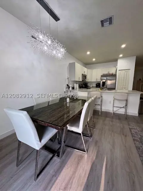 Dining - 11449 W 34th Ln, Hialeah, FL 33018 photo 2 of 2
