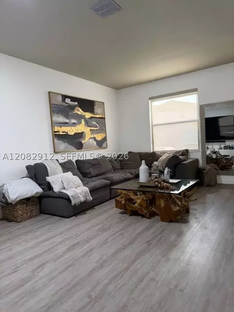 Other - 11449 W 34th Ln, Hialeah, FL 33018 photo 2 of 9