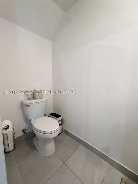 Bath - 11449 W 34th Ln, Hialeah, FL 33018 photo 1 of 1