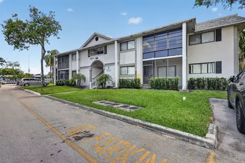 20731 NE 4th Pl #104, Miami, FL 33179