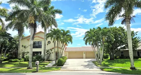 12724 Westport Cir, Wellington, FL 33414