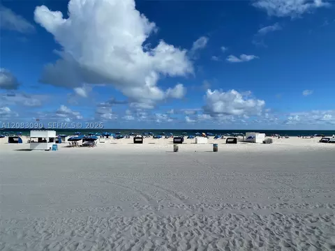 1390 Ocean Dr #201, Miami Beach, FL 33139