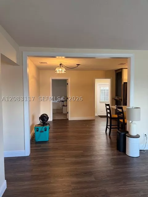 Entry Way - 1160 W 33rd Pl, Hialeah, FL 33012 photo 1 of 2