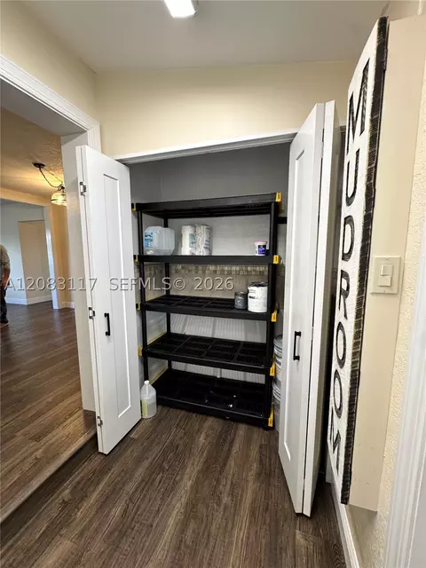 Other - 1160 W 33rd Pl, Hialeah, FL 33012 photo 8 of 11
