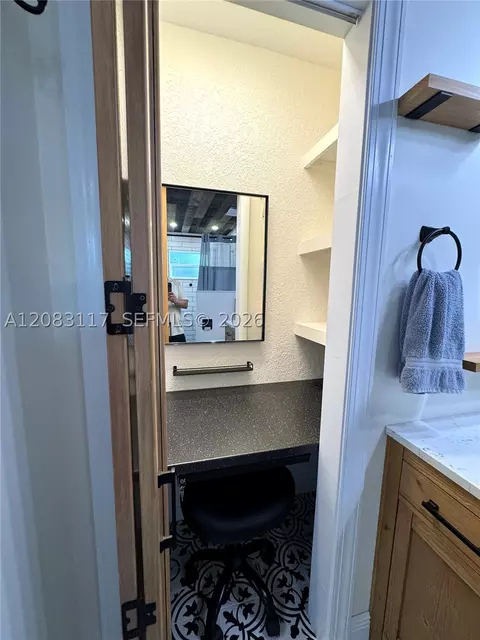 Bath - 1160 W 33rd Pl, Hialeah, FL 33012 photo 5 of 5