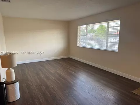 Living - 1160 W 33rd Pl, Hialeah, FL 33012 photo 1 of 2