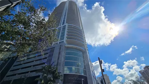 100 E Las Olas Blvd #2202, Fort Lauderdale, FL 33301