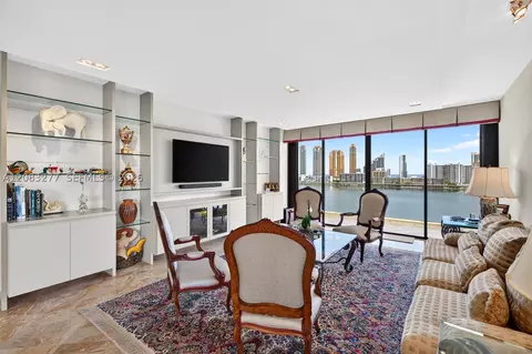 2800 Island Blvd #1202, Aventura, FL 33160