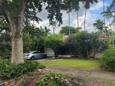 123 Sarto Ave, Coral Gables, FL 33134