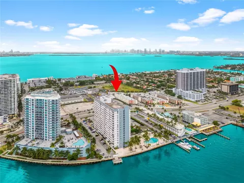 1865 79th St Cswy #16B, North Bay Village, FL 33141