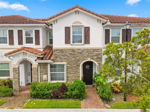 4321 Braxton Ave, West Palm Beach, FL 33417