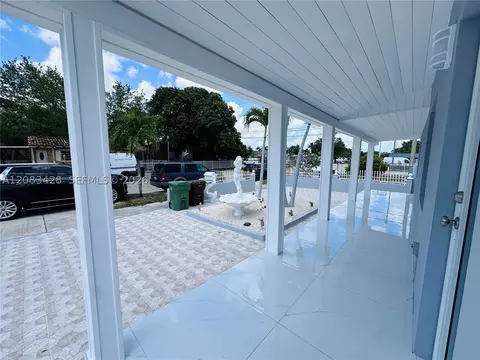 Exterior - 82 E 16th St, Hialeah, FL 33010 photo 5 of 16
