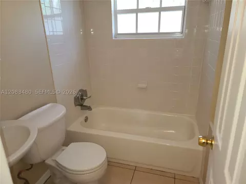 Bath - 3013 SE Bamboo St, Stuart, FL 34997 photo 3 of 3