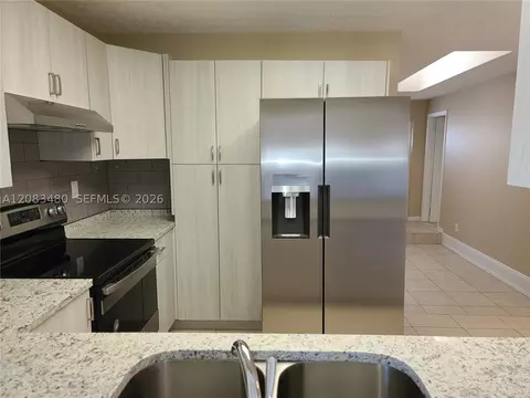 Kitchen - 3013 SE Bamboo St, Stuart, FL 34997 photo 2 of 3