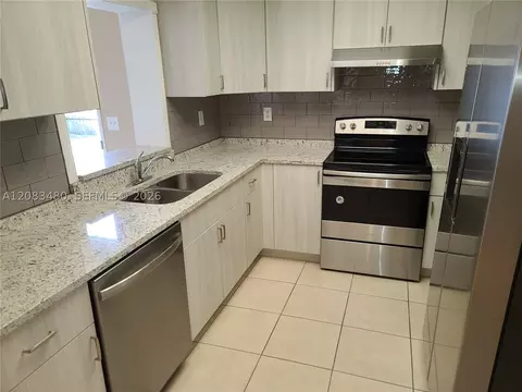 Kitchen - 3013 SE Bamboo St, Stuart, FL 34997 photo 1 of 3
