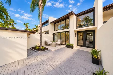 10453 SW 78th St, Miami, FL 33173
