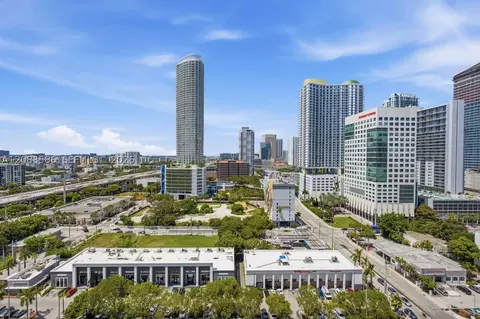 239 SW 9th #1704, Miami, FL 33130