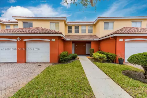 7401 Palomino Dr #114-1, Hollywood, FL 33024