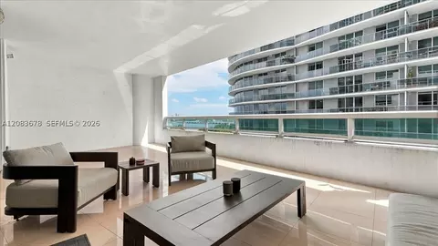 1800 N Bayshore Dr #612, Miami, FL 33132