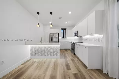 4519 NW 84th Ave, Doral, FL 33166
