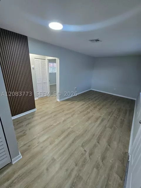 Undisclosed, Hialeah, FL 33010 photo 2