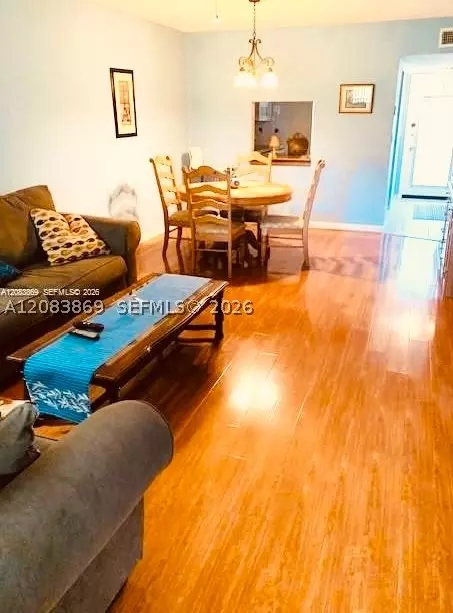 7680 NW 1st St #107, Margate, FL 33063