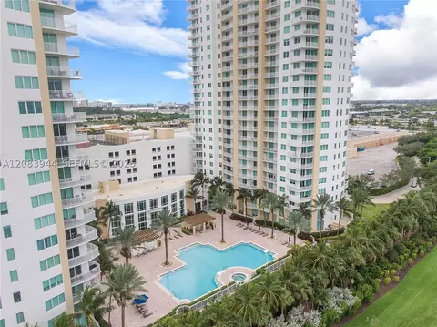 1755 E Hallandale Beach Blvd #1403E, Hallandale Beach, FL 33009