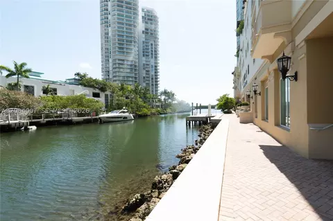 250 NE Sunny Isles Blvd #TH-407, Sunny Isles Beach, FL 33160