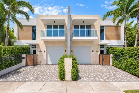 1622 SW 30th Ave, Miami, FL 33145