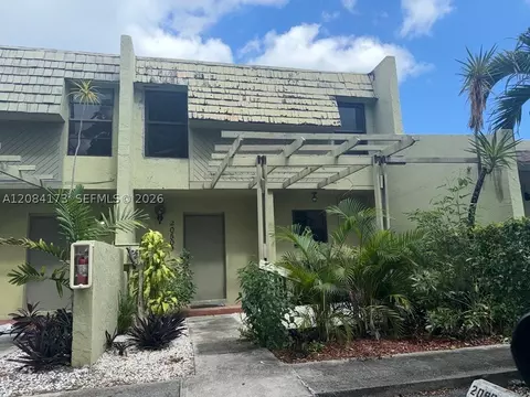 20509 NW 15th Ave #5-2, Miami Gardens, FL 33169