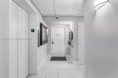 3500 Galt Ocean Dr #607, Fort Lauderdale, FL 33308