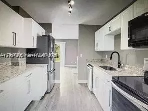 2357 Tom Jones, Orlando, FL 32839
