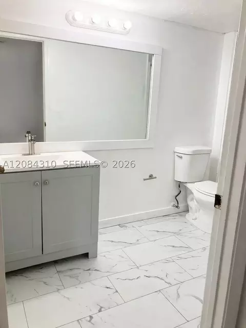 Bath - Undisclosed, Pompano Beach, FL 33069 photo 1 of 3