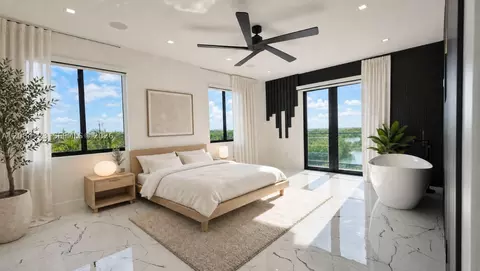 Bedroom - 141 Grassy Rd, Key Largo, FL 33037 photo 2 of 3