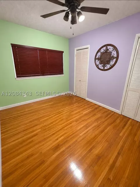 Bedroom - 130 E 35th St, Hialeah, FL 33013 photo 4 of 4