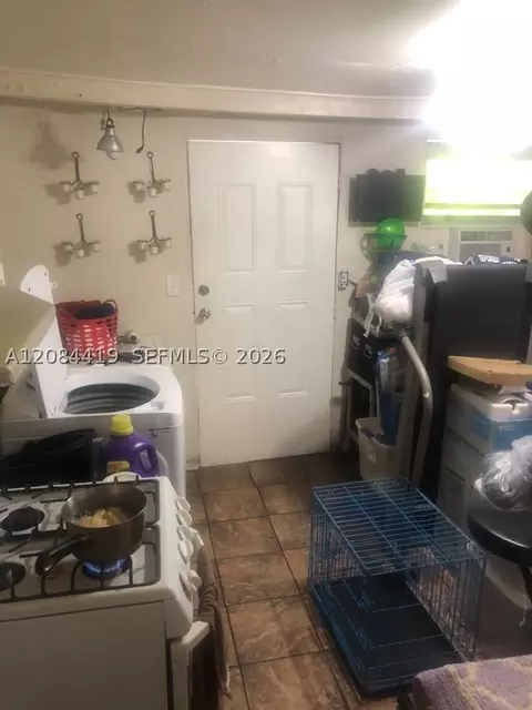 Other - 770 E 17th St, Hialeah, FL 33010 photo 6 of 7
