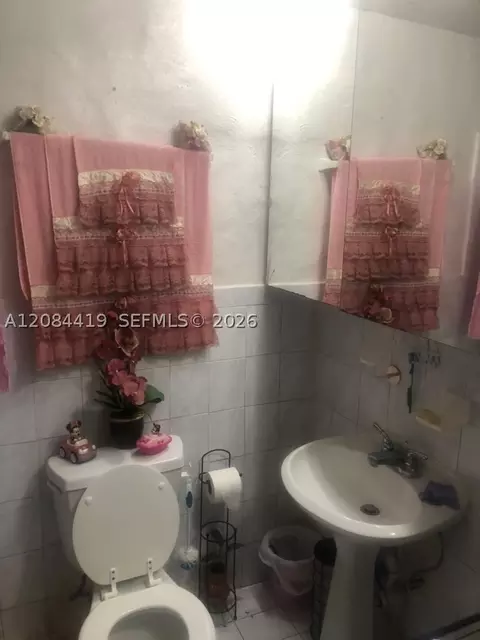 Bath - 770 E 17th St, Hialeah, FL 33010 photo 1 of 3