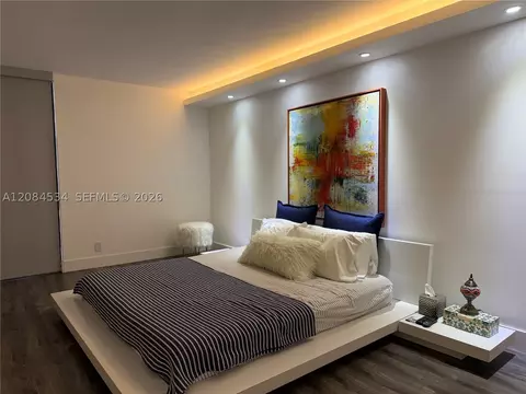 20301 W Country Club Dr #1530, Aventura, FL 33180