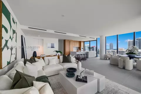 2000 S Ocean Dr #22A, Hallandale Beach, FL 33009