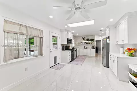 Kitchen - 1575 Harlock Rd, Melbourne, FL 32934 photo 1 of 2