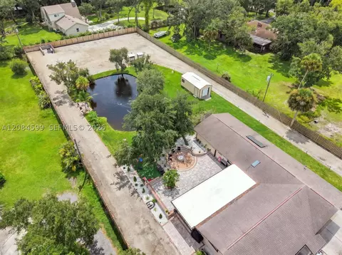 View/Area - 1575 Harlock Rd, Melbourne, FL 32934 photo 5 of 6