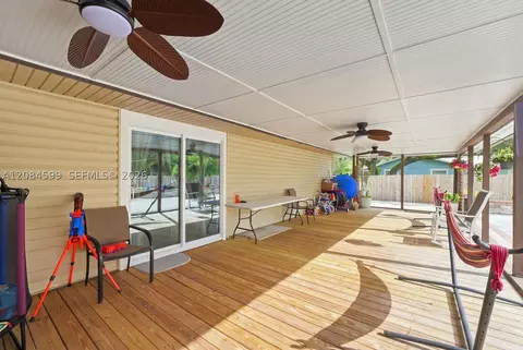 Exterior - 1575 Harlock Rd, Melbourne, FL 32934 photo 2 of 8