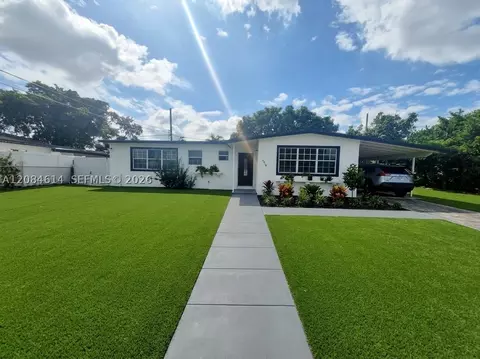 3810 NW 195th St, Miami Gardens, FL 33055