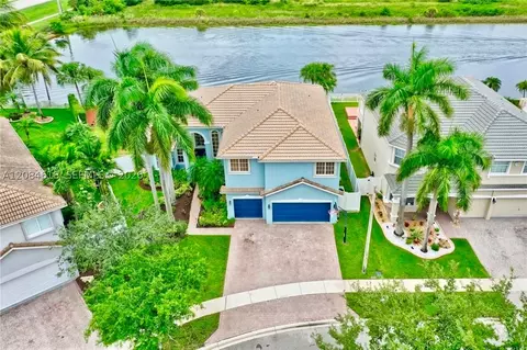 1580 SW 164th Ave, Pembroke Pines, FL 33027