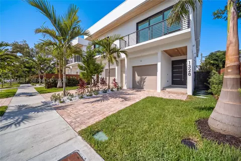 1328 NE 16th Ter, Fort Lauderdale, FL 33304