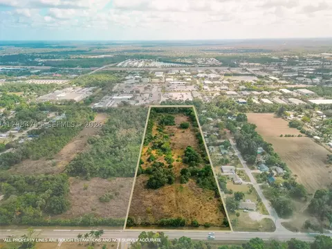 621 Ortiz Ave, Fort Myers, FL 33905