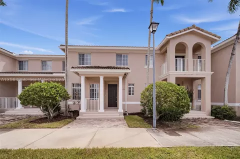 27415 SW 142nd Ave, Homestead, FL 33032