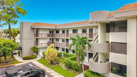 7547 NW 79th Ave #312, Tamarac, FL 33321