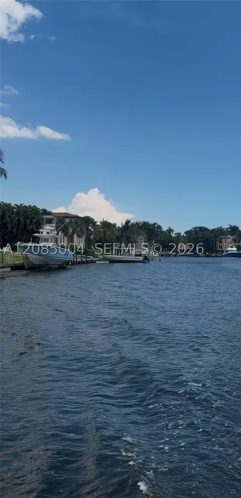470 Marquesa Dr, Coral Gables, FL 33156 photo 3