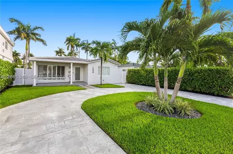 1239 Washington St, Hollywood, FL 33019